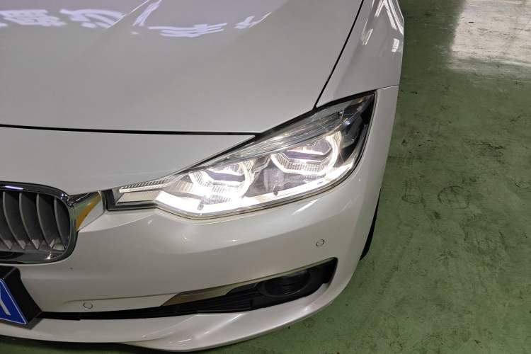 Used BMW 3 Series 2018 320Li Fashion Model
