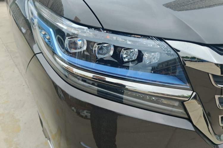Used Honda Elysion 2019 2.0L Hybrid Luxury Edition