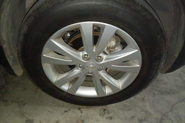 Used Chevrolet Captiva 2014 2.4L 4x4 Flagship Edition 7 Seats
