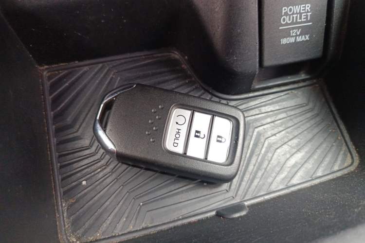 Used Honda CR-V 2019 Brilliant Edition Plus 240TURBO CVT Two-Wheel Drive Fashion Version China VI Emission Standard