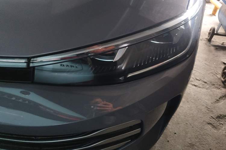 Used Volkswagen Passat 2025 Pro 380TSI Dragon Supreme Edition
