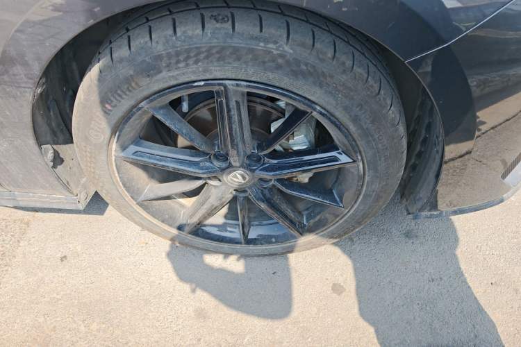 Used CHANGAN UNI-V 2022 1.5T Prestige Version