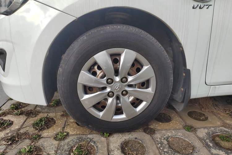 Used Hyundai Verna (older generation) 2014 1.4L Automatic Fashion GS Model