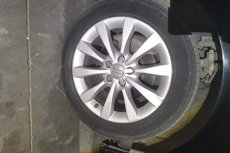 Used Audi A6L 2014 TFSI Comfort Model
