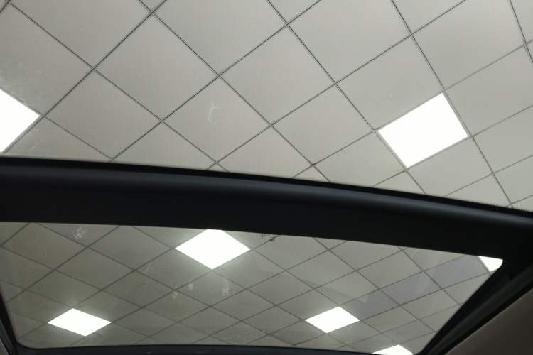 Used BMW X1 2013 sDrive18i Fashion Model
