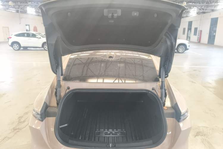 Used Nio ET5 2022 75 kWh