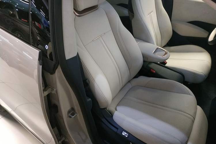 Used Zeekr X 2025 Four-Seater Rear-Drive Cube Version