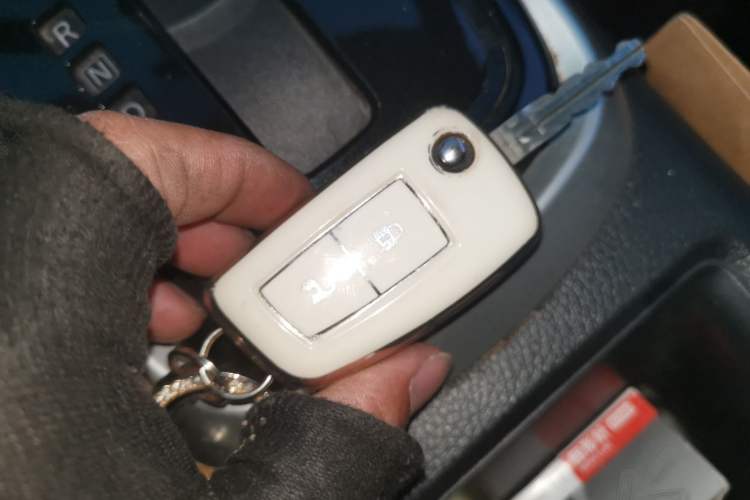 Used Nissan Tiida 2016 1.6L CVT Cool Dynamic Edition
