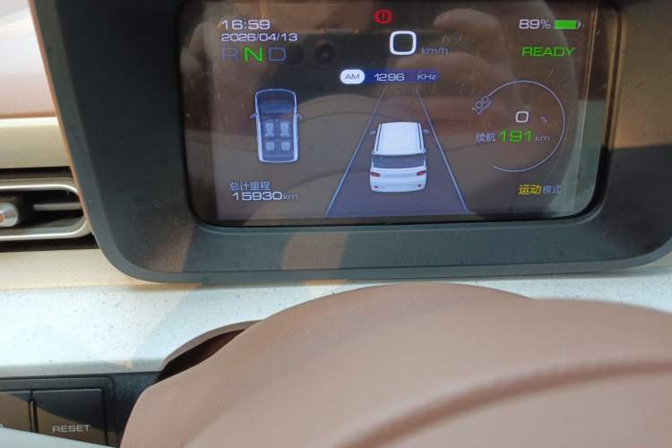 Used Wuling Hongguang MINIEV 2024 3rd Generation 215km Youth Edition Odometer Close Up