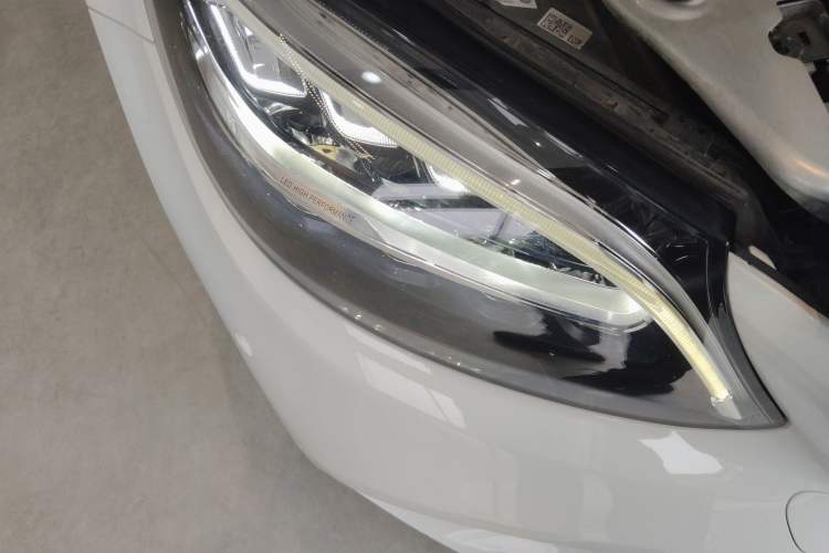 Used Mercedes-Benz C-Class 2021 C 260 L Sport Edition Star Collection Right Front Headlight