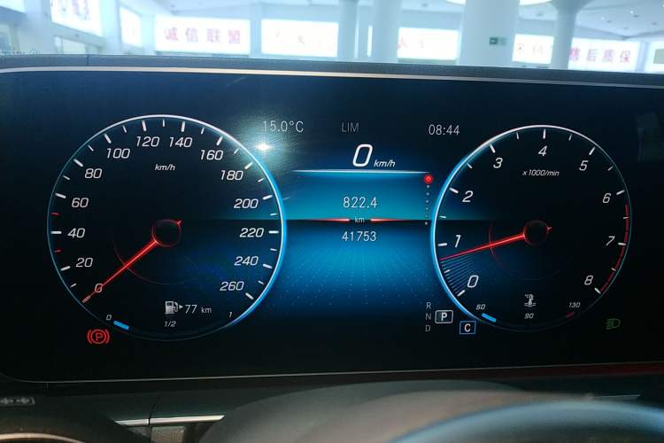 Used Mercedes-Benz GLE 2020 Restyled GLE 350 4MATIC Fashion Edition Instrument Cluster