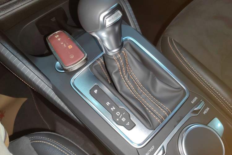 Used Audi Q2L e-tron 2022 Q2L e-tron Pure Electric Smart Enjoyment Model
