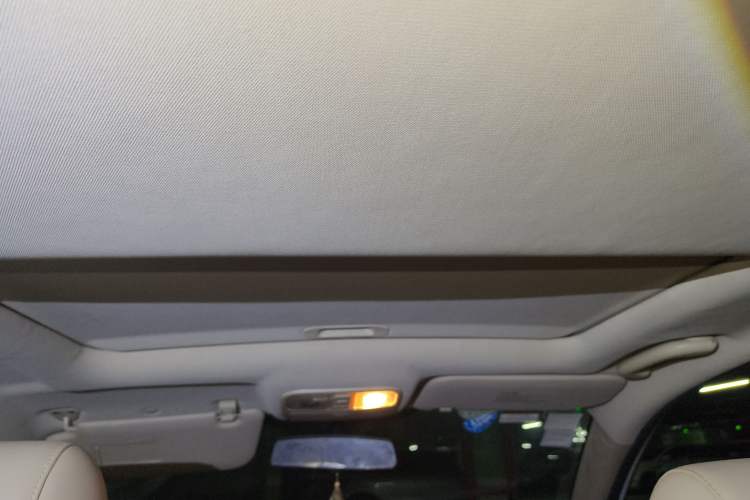 Used Changan Eado 2015 1.6L Manual Luxury Model China V Standard
