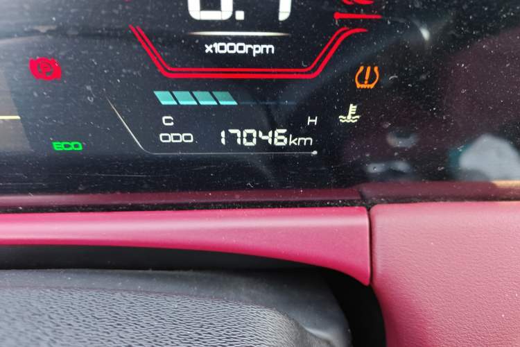 Used JETOUR X70 PLUS 2021 Facelift 1.5T DCT ShanPRO 7-Seater
