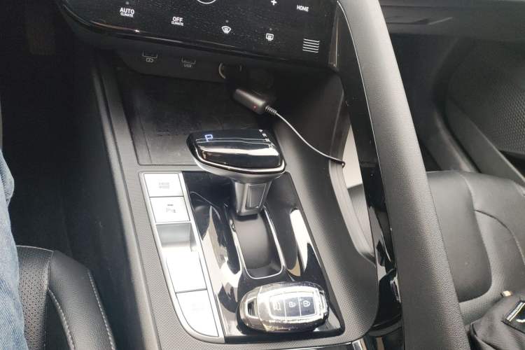 Used Hyundai Elantra 2022 1.5L CVT LUX Prestige Edition