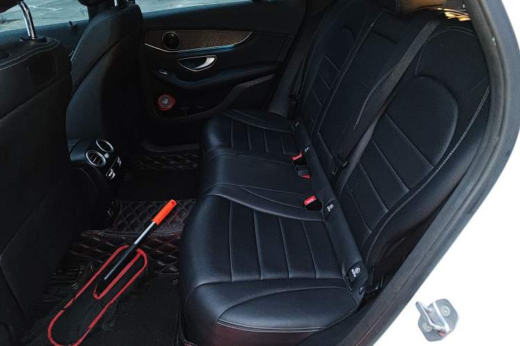 Used Mercedes-Benz GLC 2019 GLC 300 L 4MATIC Dynamic Model
