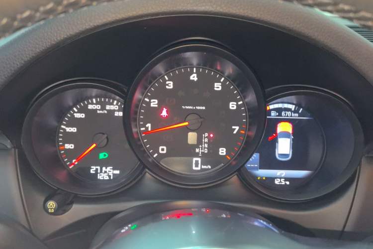 Used Porsche Macan 2017 Macan 2.0T
