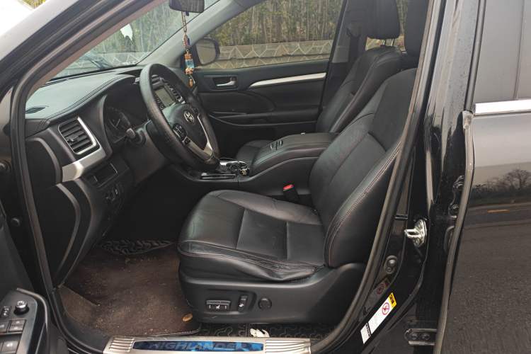 Used Toyota Highlander 2015 2.0T Four-Wheel Drive Luxury Edition 7-Seater
