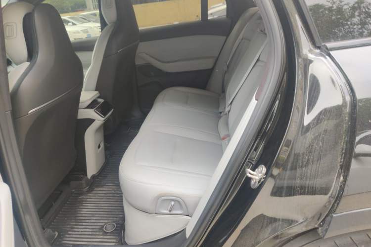 Used Nio ES6 2024 75 kWh
