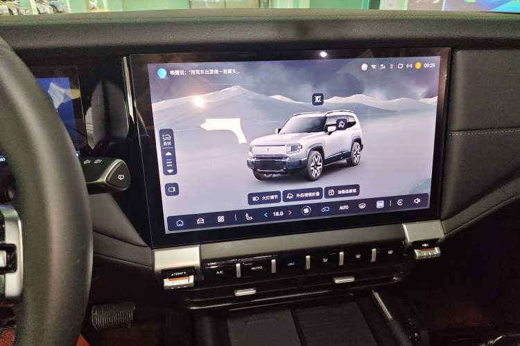 Used Deepal G318 2024 Two-Wheel Drive Air Suspension Version Audio And AC Panel