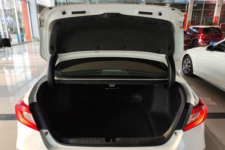 Used Honda Accord 2018 260TURBO Elite Edition China V Trunk