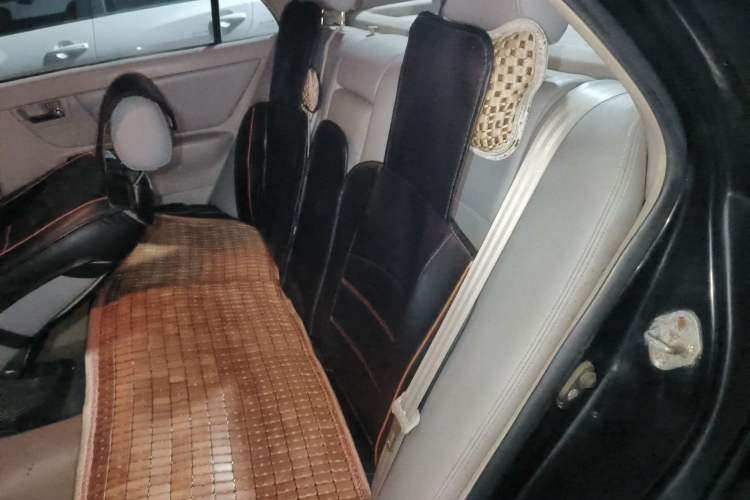 Used Geely Auto Ocean 2012 Energy-Saving Model 1.5L Manual Entry-Level Trim