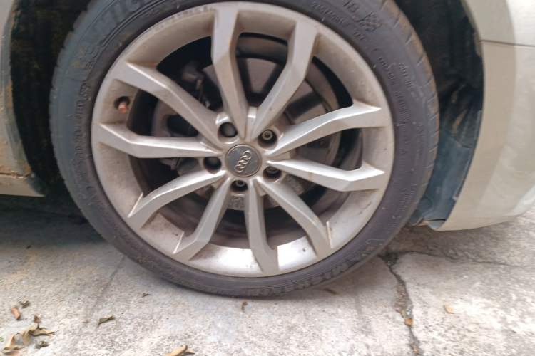 Used Audi A4L 2018 30th Anniversary Edition 40 TFSI Fashion Model
