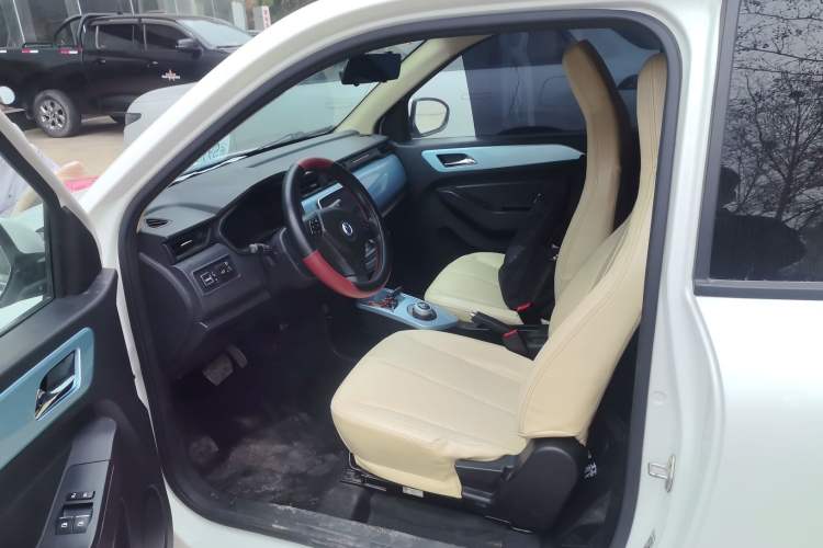 Used Brilliance Xinri i03A 2021 318 km 31.45 kWh