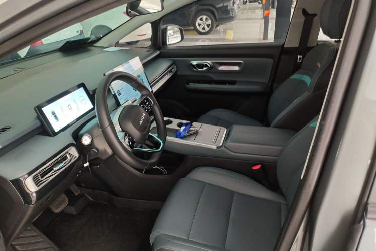 Used AION Y 2023 Plus 610 Smart Edition Ternary Lithium
