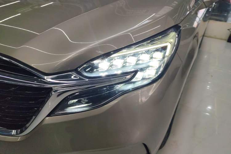 Used Buick GL8 2022 ES Landtrek 653T Comfort Edition