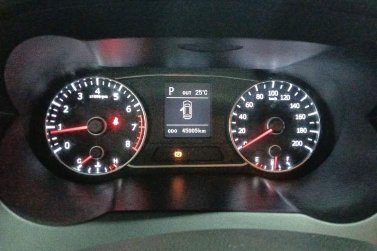 Used Land X7 2015 2.0T Panoramic Prestige Edition