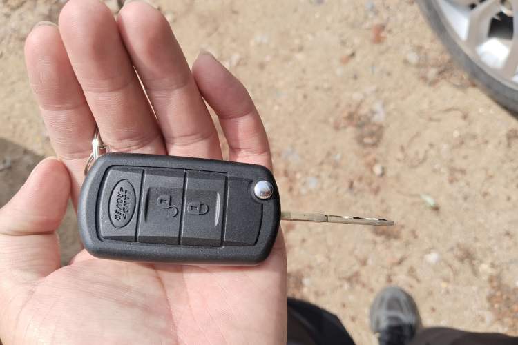 Used Land Rover Discovery  Vehicle Key
