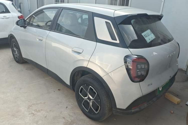 Used AION UT 2025 420 Smart Edition Rear Left 45 Deg