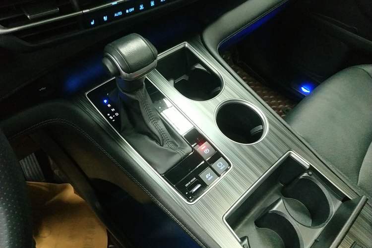 Used Toyota Sienna 2021 2.5L Hybrid Premium Edition
