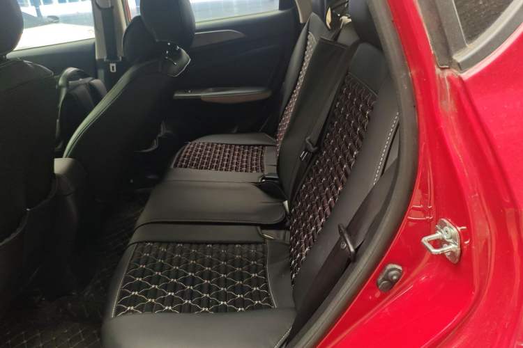 Used CHANGAN CS35 2017 1.6L Manual Luxury Model

