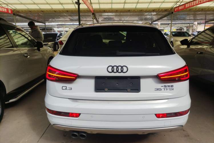 Used Audi Q3 2017 30 TFSI Fashion Model
