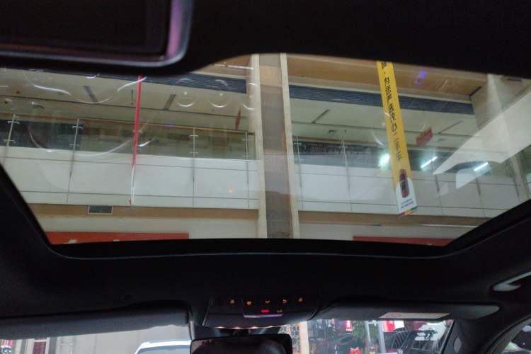 Used Mercedes-Benz GLC 2020 GLC 300 L 4MATIC Dynamic Edition