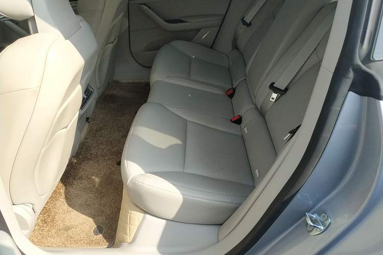 Used NETA S 2022 Extended-Range Version 1160 km Range Rear-Wheel Drive Mid-Grade
