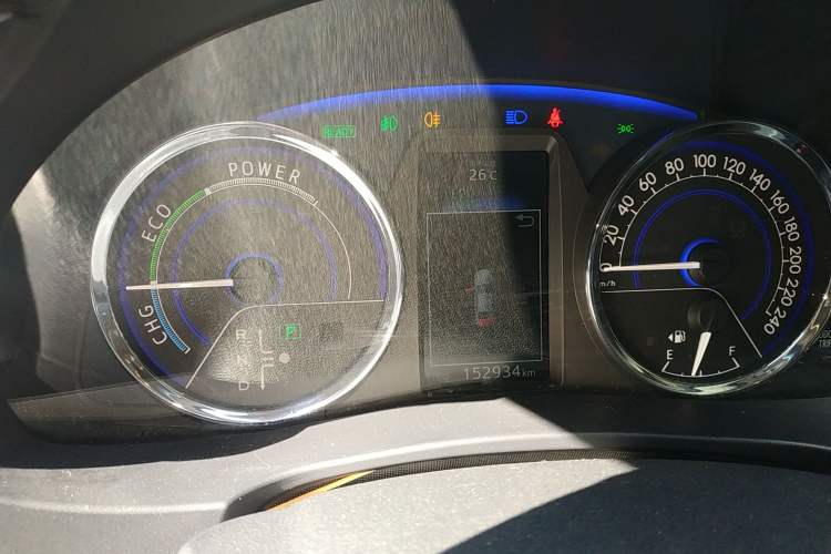 Used Toyota Corolla 2016 Dual-Engine 1.8L E-CVT Pioneer Edition