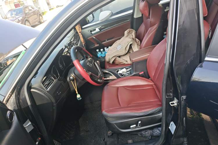 Used Zotye T600 2014 2.0T DCT Luxury Version