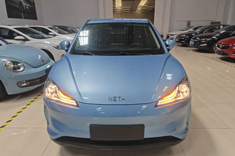 Used NETA V 2022 Long-Range Industry Custom Edition Front