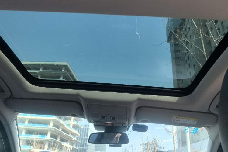 Used Jaguar XF 2016 XF 2.0T Two-Wheel-Drive Luxury Edition