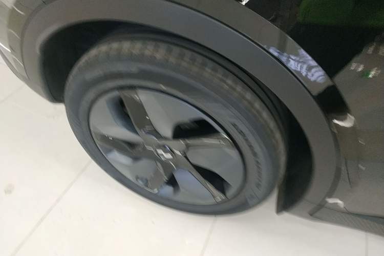 Used ONVO L60 2025 Model—60 kWh Rear-Wheel-Drive Version
