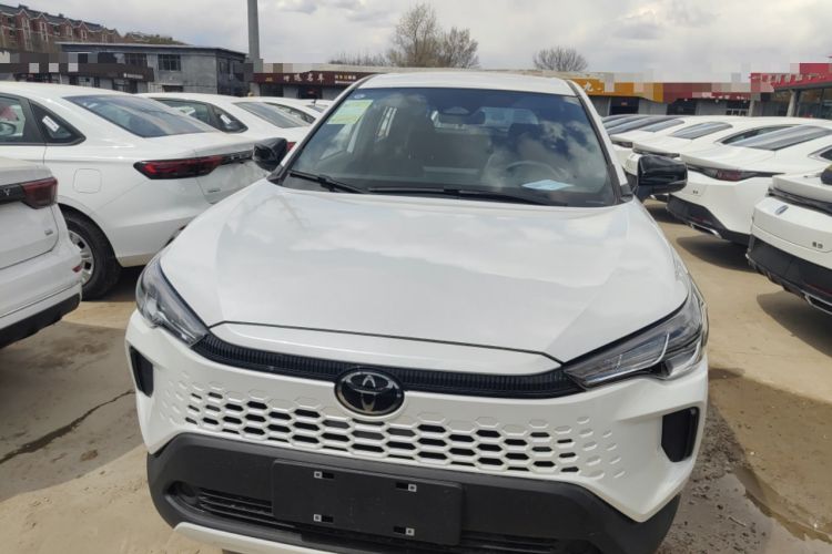 Used Toyota Corolla Cross 2026 Model 2.0L Pioneer Edition Front