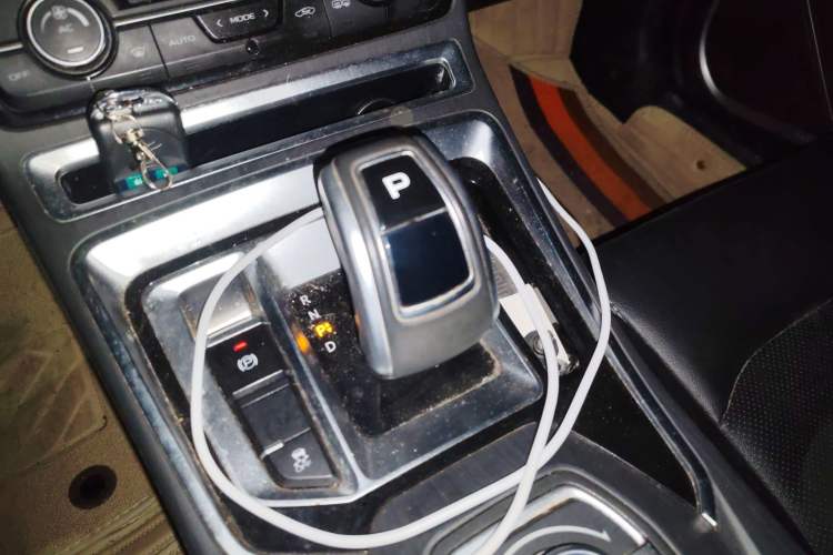 Used Geely Auto Emgrand New Energy 2018 EV450 Ambition Model Gear Lever