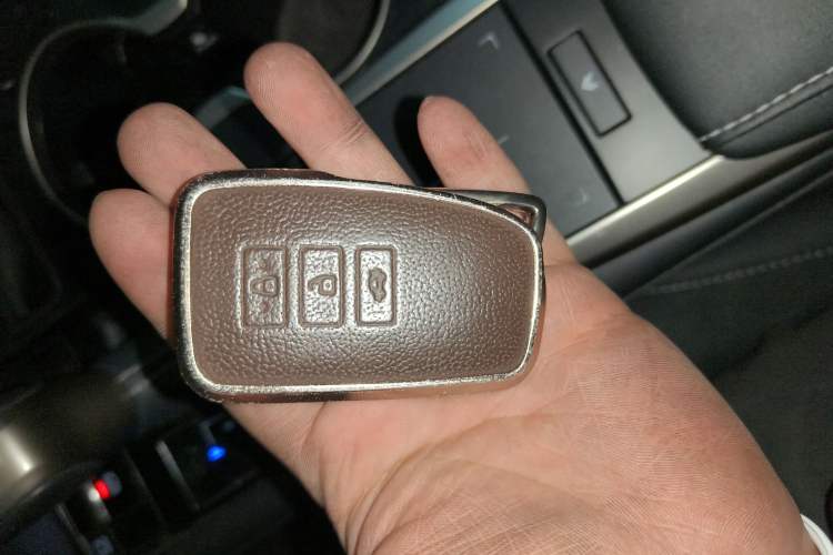 Used Lexus RX 2020 Revised Version 300 Two-Wheel Drive Elite Edition Vehicle Key