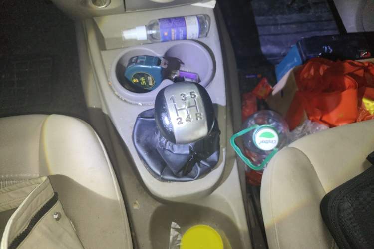 Used Wuling Hongguang 2014 1.2L Standard Model China IV Gear Lever