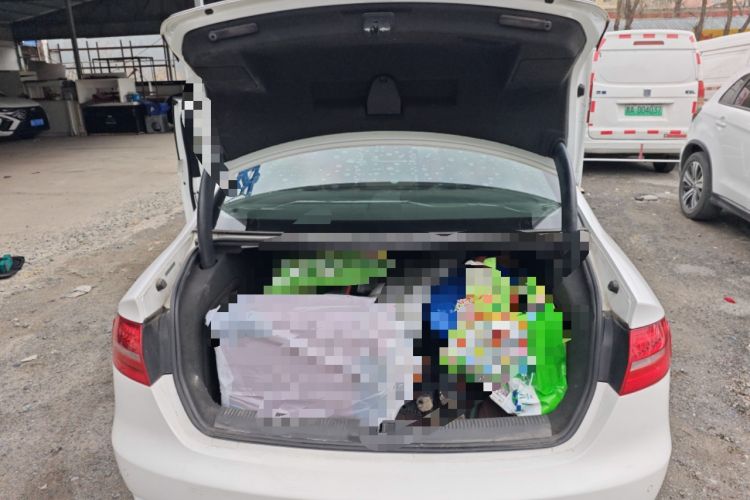 Used Audi A4L 2016 35 TFSI Automatic Comfort Model Trunk