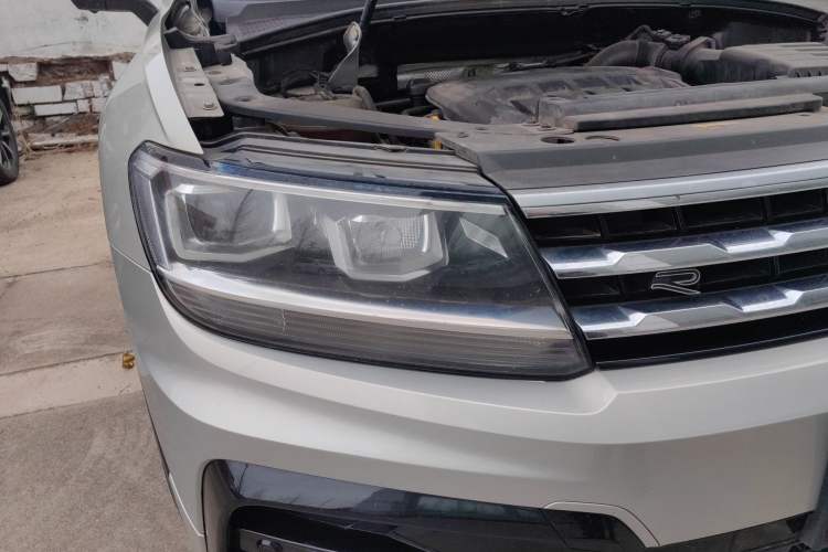 Used Volkswagen Tiguan L 2021 330TSI Automatic Two-Wheel Drive R-Line Enhanced Edition Right Front Headlight
