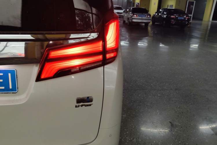 Used Toyota Alphard 2020 Dual-Engine 2.5L Prestige Edition